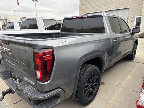 2022 GMC Sierra 1500 Elevation