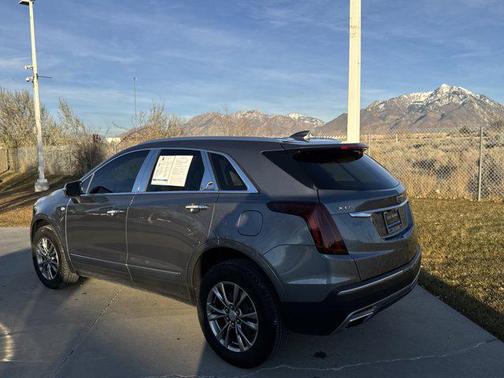 2021 Cadillac XT5 Premium Luxury