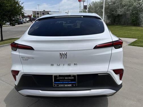 2025 Buick Envista Preferred FWD