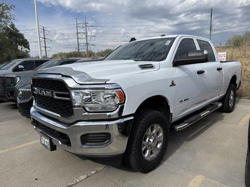 2021 RAM 2500 Tradesman Crew Cab 4x4 6'4' Box