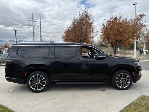 2023 Jeep Wagoneer L Series II 4x4