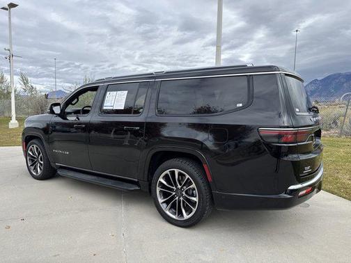 2023 Jeep Wagoneer L Series II 4x4