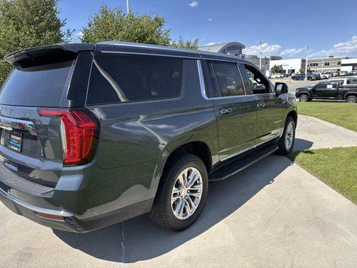 2021 GMC Yukon XL SLT