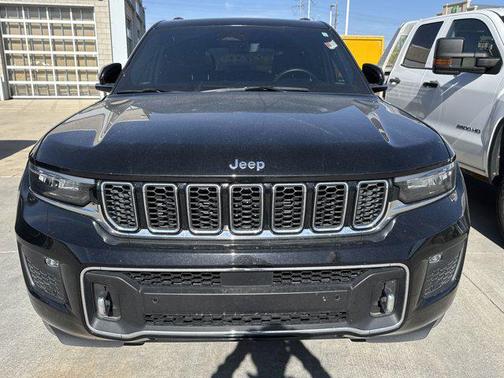2022 Jeep Grand Cherokee Overland