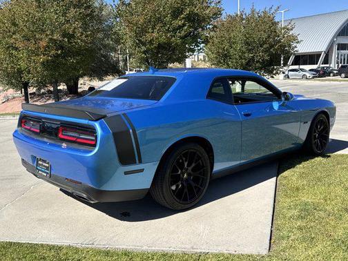 2016 Dodge Challenger R/T Scat Pack