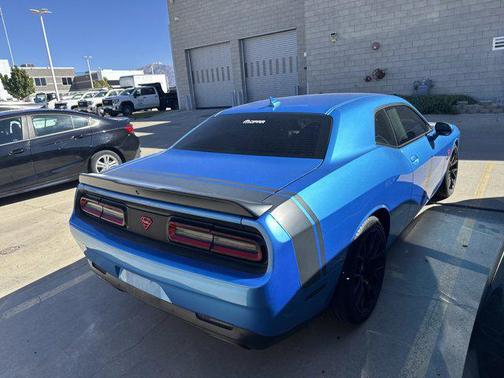 2016 Dodge Challenger R/T Scat Pack