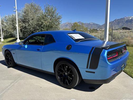 2016 Dodge Challenger R/T Scat Pack