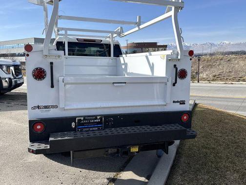 2025 GMC Sierra 2500 Pro