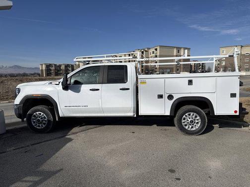 2025 GMC Sierra 2500 Pro