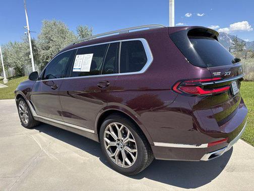 2023 BMW X7 xDrive40i