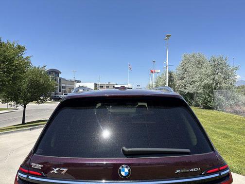 2023 BMW X7 xDrive40i