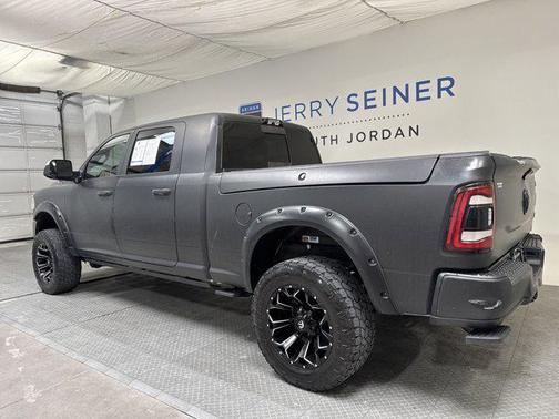 2022 RAM 2500 Limited Mega Cab 4x4 6'4' Box