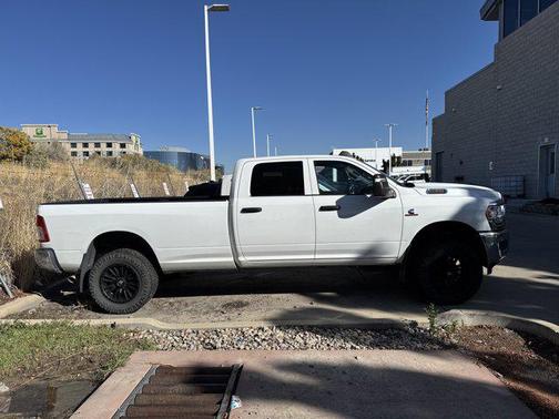 2024 RAM 2500 Tradesman Crew Cab 4x4 8' Box