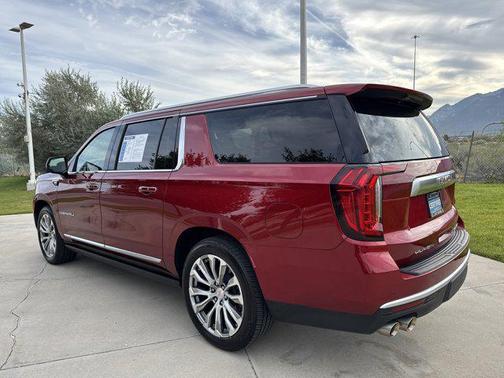 2022 GMC Yukon XL Denali