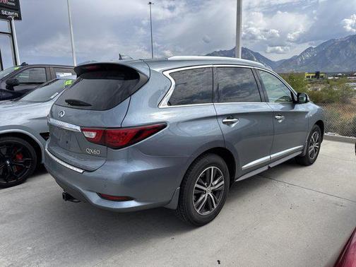 2018 INFINITI QX60 Base