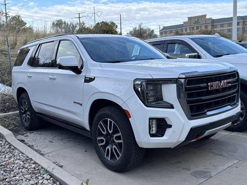 2022 GMC Yukon 4WD AT4