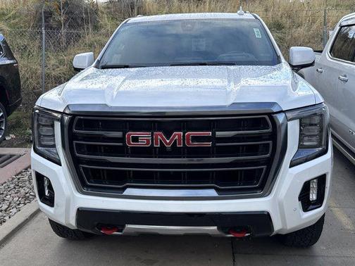 2022 GMC Yukon 4WD AT4