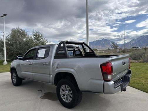 2019 Toyota Tacoma SR