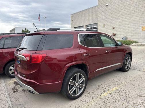 2018 GMC Acadia Denali