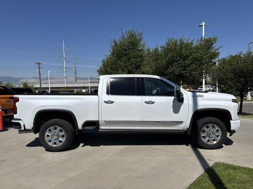 2024 Chevrolet Silverado 3500 High Country
