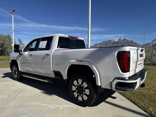 2024 GMC Sierra 3500 Denali