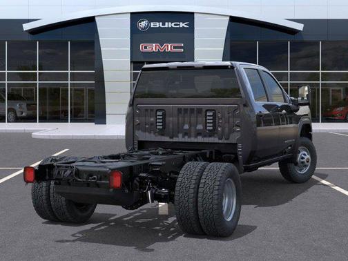2025 GMC Sierra 3500 Base