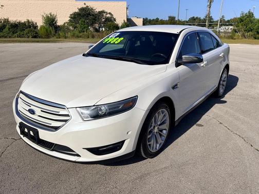 2015 Ford Taurus Limited