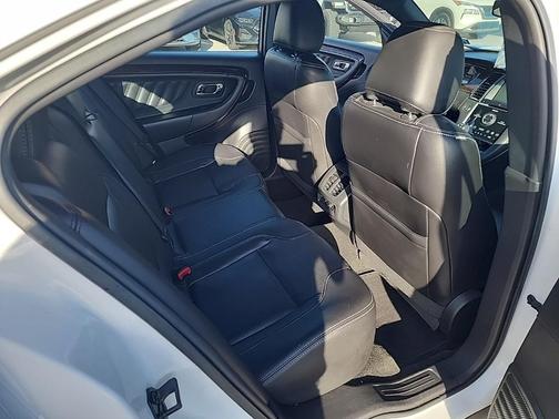 2015 Ford Taurus Limited