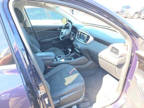 Imperial Blue 2020 Kia Sorento LX