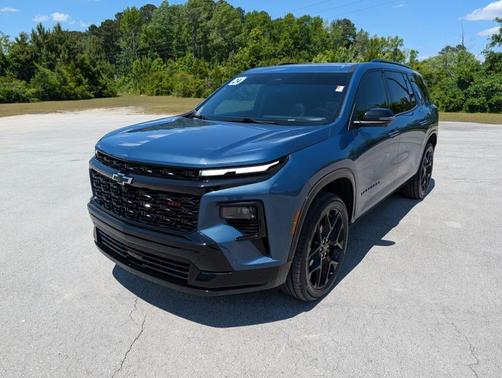 Lakeshore Blue Metallic 2024 Chevrolet Traverse RS