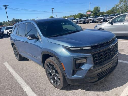 Lakeshore Blue Metallic 2024 Chevrolet Traverse RS