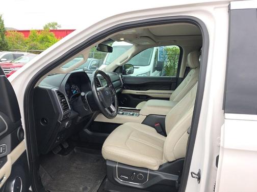 White Platinum Clearcoat Metallic 2019 Ford Expedition Max Platinum