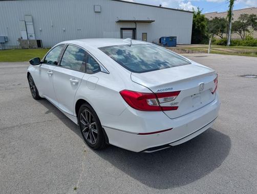 Platinum White Pearl 2022 Honda Accord EX-L