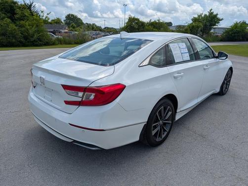Platinum White Pearl 2022 Honda Accord EX-L