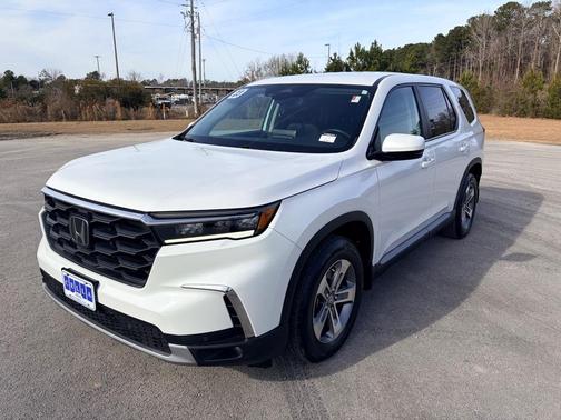 2023 Honda Pilot EX-L 8-Passenger