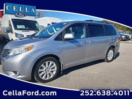 2017 Toyota Sienna XLE Premium