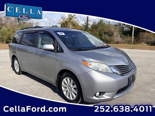 2017 Toyota Sienna XLE Premium