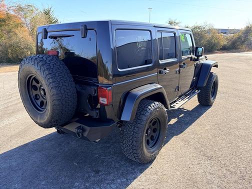 2011 Jeep Wrangler Unlimited Sahara