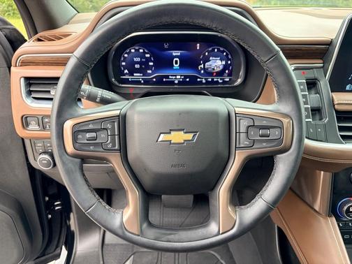2023 Chevrolet Suburban High Country