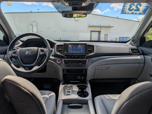 Sonic Gray Pearl 2023 Honda Ridgeline RTL-E