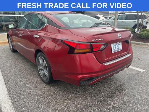 2021 Nissan Altima 2.5 SV