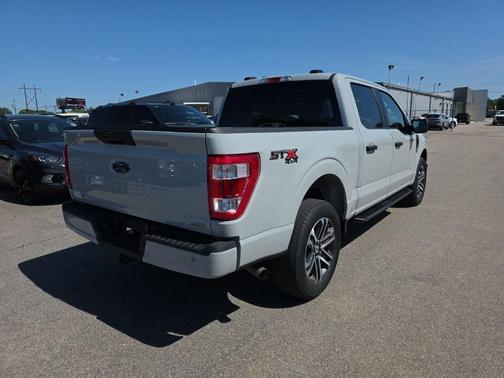 Avalanche 2023 Ford F-150 XL
