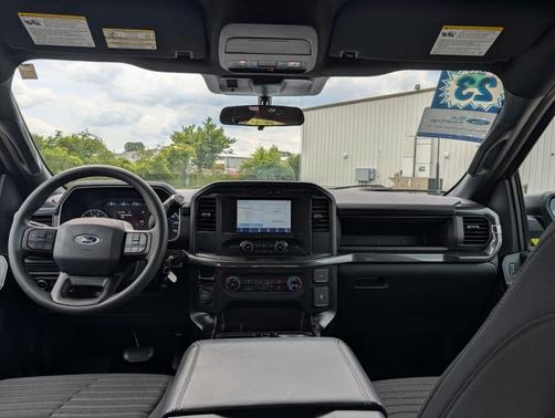 Avalanche 2023 Ford F-150 XL