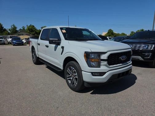 Avalanche 2023 Ford F-150 XL