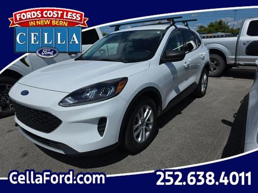Oxford White 2022 Ford Escape SE