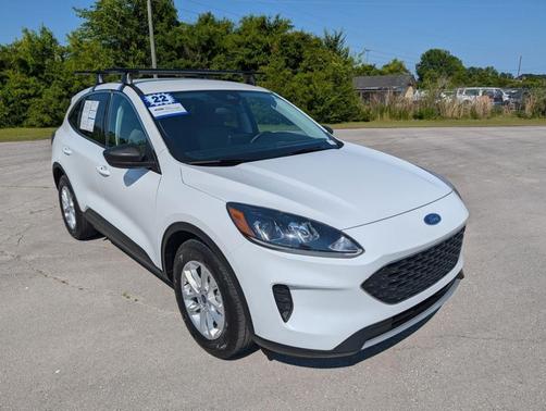 Oxford White 2022 Ford Escape SE