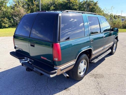 1996 GMC Yukon Base