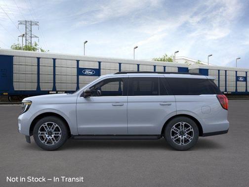 Glacier Gray Metallic 2026 Ford Expedition Active
