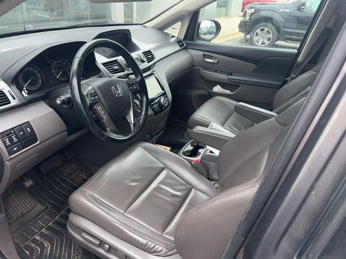 Modern Steel Metallic 2014 Honda Odyssey EX-L