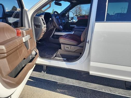 2022 Ford F-350 King Ranch